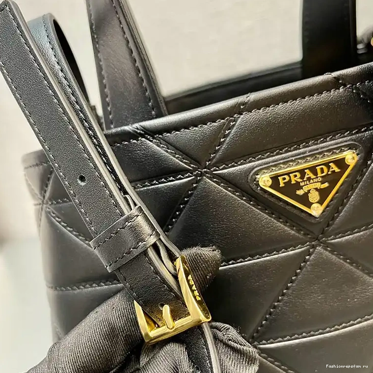 Fashionrepsfam ru Prada 2409YA0131 Bags 0513